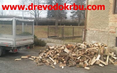 Palivové dřevo tvrdé mix  6 sypaných metrů syrové dřevo