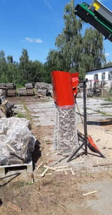 Palivové dřevo třísky na zátop pytel 50 litrů skladem více jak 100 pytlů